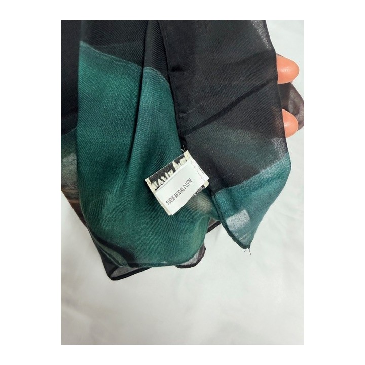 Écharpe aux motifs abstraits élégants