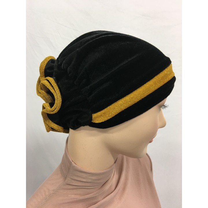 BONNET EN VELOURS LUREX