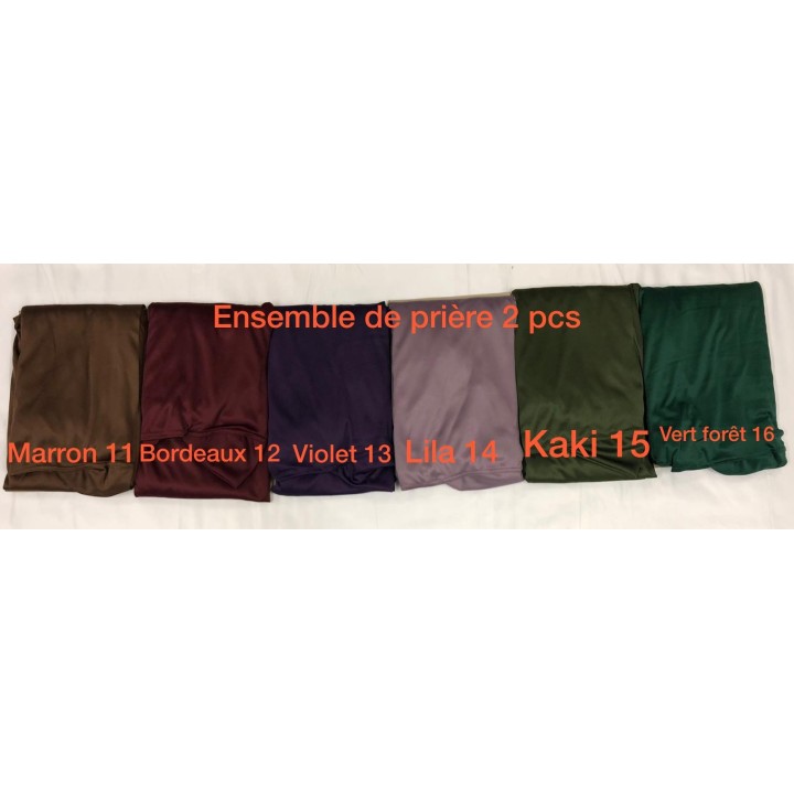 Ensemble de prière femme mulsulmane